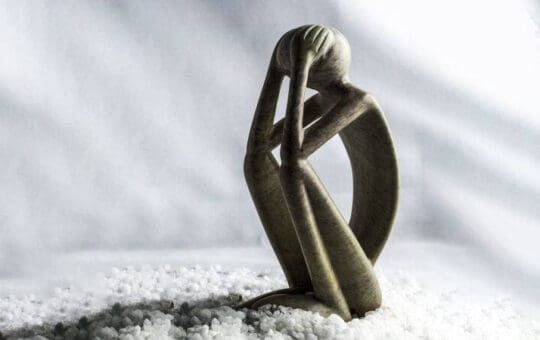loneliness awareness week e1633099662379 copy 540x340