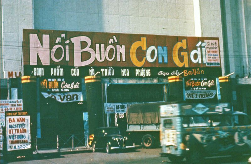 sai gon xua rap hat hung dao goc nguyen cu trinh tran hung dao sai gon