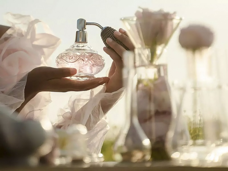 paris va nhung cau chuyen ky la ve nuoc hoa