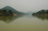 Chuyện Tình Bên Dòng Sông - Lê Thi