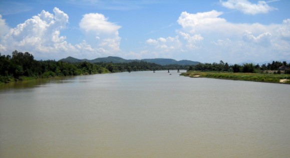 songtrabongquynhsonquangngai