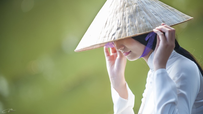 nonhue