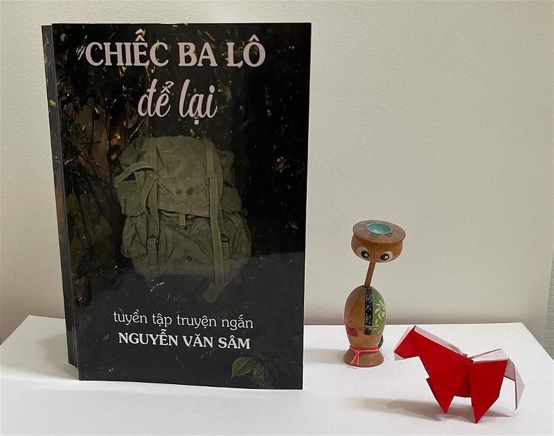 nguyen van sam chiec ba lo bia sach